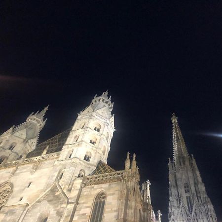 Nice Private Room In Wien Center Экстерьер фото