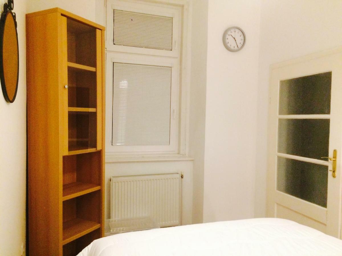 Nice Private Room In Wien Center Экстерьер фото