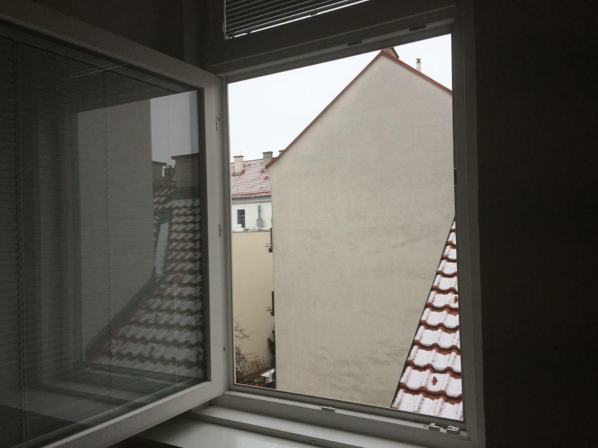 Nice Private Room In Wien Center Экстерьер фото