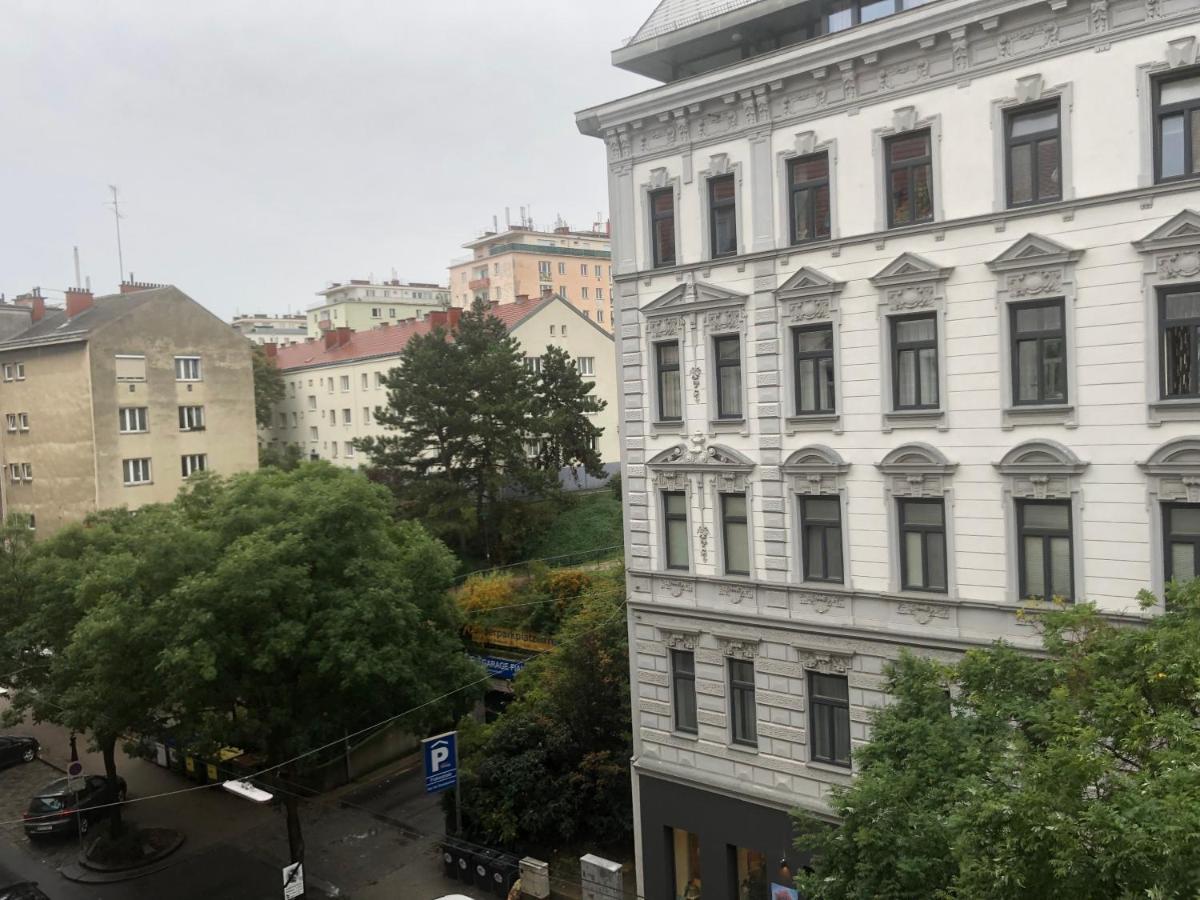 Nice Private Room In Wien Center Экстерьер фото